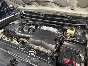 Toyota Land Cruiser Prado TXL 4.0L V6 Automatique 4x4 SUV Spécifications GCC 2020 - Product Image 3