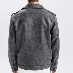Chaqueta de Cuero de Alta Calidad de Inspiración Vintage para Hombre - Ajuste Cómodo Moderno, Diseño Clásico, Ecológica, Impermeable y Resistente al Viento - Product Image 3