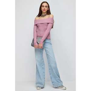 Chemise pour femme à manches longues, col rond, coupe régulière, décontractée, grise, avec logo sur le devant - Product Image 2