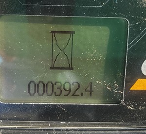 Cargadora de Ruedas Retroexcavadora 580SV 2023 con Sistema Hidráulico Eaton, Motor Diésel FPT, Caja de Cambios y Bomba en Venta - Product Image 6