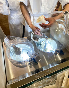 Machine à glaces et sorbets professionnelle Miles Galaxy EC2 MD à double bac, à agitation continue, pour la version Asie-Pacifique - Product Image 1