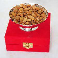 Bol en aluminium argenté de qualité supérieure avec détails floraux décoratifs pour événements spéciaux - Product Image 4