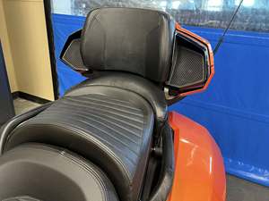 Can-Am Spyder F3 Limited Naranja 2019 UTV Motocicleta de Tres Ruedas - Product Image 5