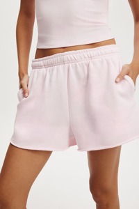 Pantalones cortos informales de verano para mujer, logotipo serigrafiado personalizado con bolsillos laterales y cargo, pantalones cortos transpirables con dobladillo crudo para mujer - Product Image 3