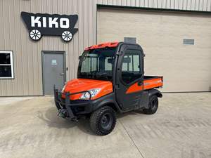 Véhicule utilitaire agricole 4x4 robuste Kubota RTV-X1100C, tracteur à roues puissant de type Side-by-Side, d'occasion. - Product Image 2