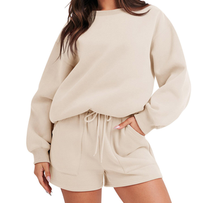 Haute qualité automne et hiver couleur unie pull ensemble sweats à manches longues pantalon court femmes mode décontracté Shorts - Product Image 2