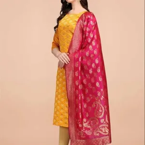 印度传统女性棉丝混纺库尔塔与Banarasi丝绸Dupatta套装节日女装