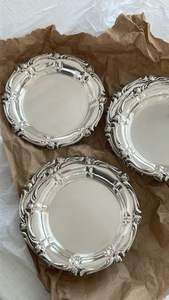 Plateaux à chocolat en métal design pour une présentation festive ou des chocolats de marque dans un cadre élégant à manger ou à offrir - Product Image 5