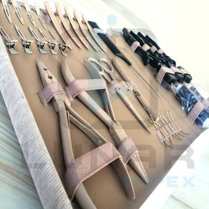 Innovadores alicates de extensión de cabello Microlink para un kit de herramientas de peinado rápido y fácil en color tostado con logotipo personalizado - Product Image 3