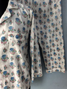 Conjunto de Pijama de Algodón Tejido a Mano, Hermoso Estampado Floral, Ligero, Transpirable y Suave, Regalos de Verano/Primavera/Otoño para Ella - Product Image 3