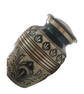 Urna de recuerdo de cremación hecha a mano de latón elegante para cenizas Urna de metal para cenizas humanas Urnas de lujo para cenizas de adultos Tamaño personalizado - Product Image 1