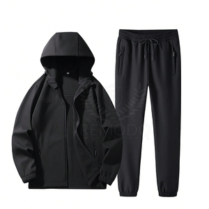 Chándales de Invierno de Alto Rendimiento para Hombre con Capucha - 100% Poliéster, Color y Logotipo Personalizados, Marca Privada - Product Image 1