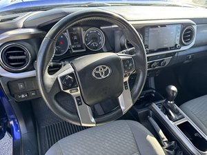 Toyota Tacoma 4WD SR5 d'occasion propre 2022 - Product Image 4
