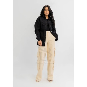 Venta al por mayor nuevos abrigos de moda de talla grande para mujer chaqueta vaquera invierno 2025 Chaquetas vaqueras personalizadas botón transpirable característica - Product Image 1