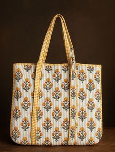 Handmade Quilted Cotton Tote Bag Women Custom Vintage Printed Pattern Durable Washable Lightweight Canvas Zipper Summer Stylish - Product Image 4