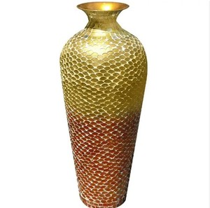 Florero de hierro de diseño moderno Forma única Mesa DE BODA Centro de mesa Vidrio opaco Decoraciones de color personalizadas - Product Image 6