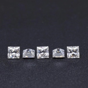 เพชรเลี้ยงในห้องปฏิบัติการ Velvet Whisper Princess 0.5 กะรัต เกรด VVS-D ความเงางามแบบนุ่มนวล - Product Image 6