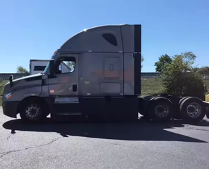 Genuine Clean 2022 For-Freightliner Cascadia - 72" Raised Roof Double Bunk Used <b>Sleeper</b> Semi Truck for Sale Worldwide Shipping - Product Image 2