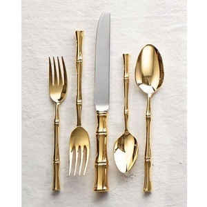 Ensemble de couverts de mariage en acier inoxydable avec manche argenté d'inspiration vintage - Product Image 5