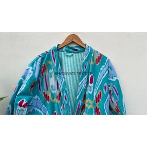 ชุดกิโมโนลายดอกไม้กำมะหยี่สำหรับผู้หญิงเสื้อคลุมอาบน้ำผ้ากำมะหยี่ยาวแบบอินเดียชุดกิโมโนเสื้อคลุมกำมะหยี่ใช้ได้ทุกเพศ - Product Image 4