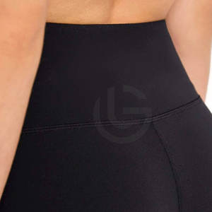 Legging pour femmes sur mesure nouveau style couleur unie élastique taille moyenne fabriqué au Pakistan - Product Image 5