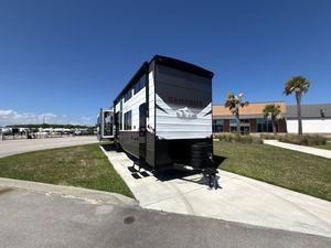 Usado 2026 Forest River Campsite Resort 3-9-J-D en venta - Product Image 2