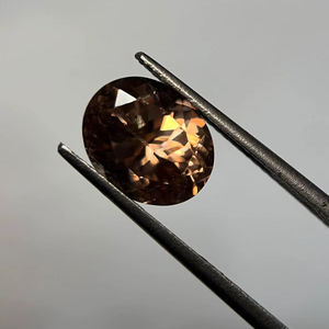 พลอยเซอร์คอนเจียระไนทรงรีธรรมชาติสำหรับทำเครื่องประดับ - Product Image 1