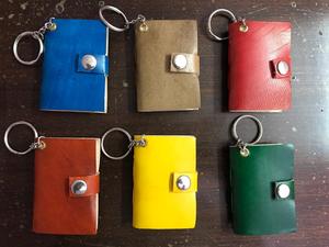 ปกแข็งเอกสารผ้าฝ้ายทำด้วยมือมีปุ่มปิดมีขนาดที่กำหนดเองทำจากหนังขนาดเล็ก - Product Image 6