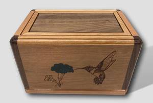 Gravé Epoxy Colibri Cerisier Noyer En Bois Fait À La Main Enterrement Crémation Urne Funéraire - Product Image 3