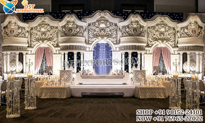Ceremonia de boda tradicional del sur de la India Configuración de escenario Tema de oro rojo Recepción DE BODA Escenario Tema DE BODA indio Decoración de escenario - Product Image 3