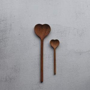 Ensemble de cuillères tendance de forme unique en bois d'acacia et cuillères en bois de cuisine, cuillères à soupe japonaises à long manche en bois en vrac - Product Image 3