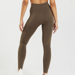 Conjunto de mallas sin costuras para mujer de cintura alta con logotipo personalizado, pantalones de yoga sólidos cómodos, proveedor de Bangladesh - Product Image 5