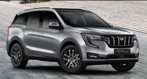Mahindra "XUV 700" รถสำหรับขายในราคาที่เหมาะสมรถสภาพที่ดีที่สุดกับการประหยัดน้ำมันเชื้อเพลิงที่ดีเยี่ยมและประสิทธิภาพ - Product Image 5