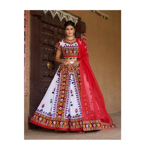 Nouvelle collection Festival Navratri Special Traditional Lehenga Choli pour les femmes disponibles au prix de gros - Product Image 1