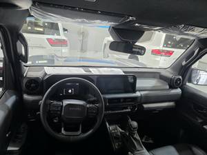 Toyota Land Cruiser GX-R 2025, 7 Asientos, Automático, Turbo, SUV, Interior de Cuero, Neumáticos R20, Luces LED - Product Image 2