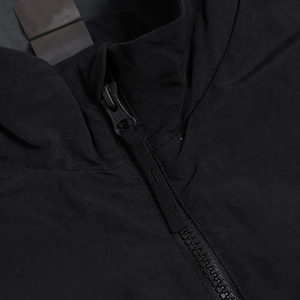 Veste coupe-vent légère 100 % nylon personnalisée, respirante, imperméable, style décontracté, fermeture éclair, pour activités estivales en plein air - Product Image 4