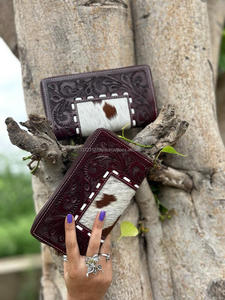 กระเป๋าคลัทช์หนังขนสัตว์สีน้ำตาลทำด้วยมือสำหรับผู้หญิงดีไซน์ที่เป็นเอกลักษณ์สำหรับผู้หญิงกระเป๋าสตางค์สไตล์ตะวันตกขายดี - Product Image 2