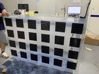 Module solaire photovoltaïque bifacial transparent à double vitrage, tuiles solaires à haute transmission lumineuse pour serre
