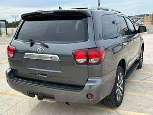 UTILISÉ 2019 To-yo-ta Seq_uoia Limited 4WD - Product Image 5