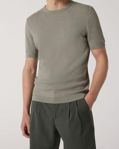 Sudadera de Punto de Cuello Redondo y Manga Corta de la Mejor Calidad, Corte Moderno para Hombre, Tejido Suave y Cálido de Primera Calidad, Corte Holgado - Product Image 1