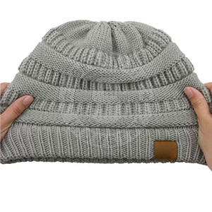 Gorros de Punto Jacquard Personalizados al por Mayor con Logotipo, Ligeros, Cálidos y de Alta Calidad para Invierno - Product Image 2