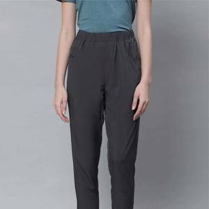 Pantalon de survêtement élégant et confortable pour femme avec taille et poches élastiques, idéal pour la course, le yoga et le fitness, - Product Image 2