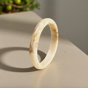 Brazalete de Resina Ecológica de Alta Calidad, Joyería de Resina Tradicional Hecha a Mano con Alto Brillo para Mujer, Accesorios de Moda - Product Image 1