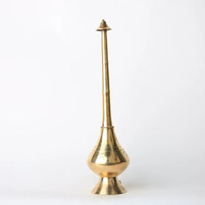 Surmedani en laiton de style nouveau, adapté pour garder le surma ayurvédique frais et protégé pour une utilisation régulière - Product Image 1