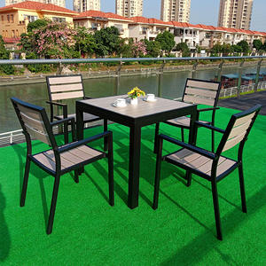 Directement fabricants Tables en bois en alliage d'aluminium et plastique pour l'extérieur Chaises en rotin pour jardin Mobilier de patio carré du marché de nuit - Product Image 5