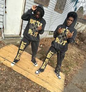 Pulls à capuche sans ficelle vintage à impression personnalisée avec logo ensembles unisexes pantalons de survêtement évasés et ensemble de survêtements à capuche - Product Image 4