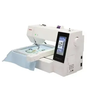 Machine à coudre à broder Memory White Color Craft 550E - Product Image 1