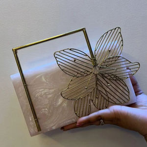 El bolso de mano de resina elegante más vendido para eventos nocturnos disponible a precio mayorista del proveedor indio - Product Image 1