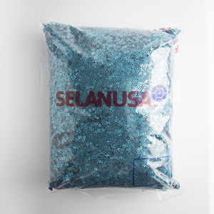 Sequin forme spéciale petit trou centré couleur métallique, Selanusa - Product Image 1