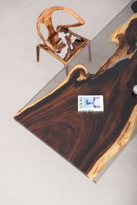 Tavolo da Pranzo Moderno in Resina Epossidica Grigia Trasparente con Lastra in Legno di Noce Sudamericano, Lussuoso Piano in Legno Massello con Bordo Dritto 243cm - Product Image 2